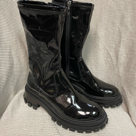 SCHUTZ | Shoes | Schutz Kendy Lug Sole 